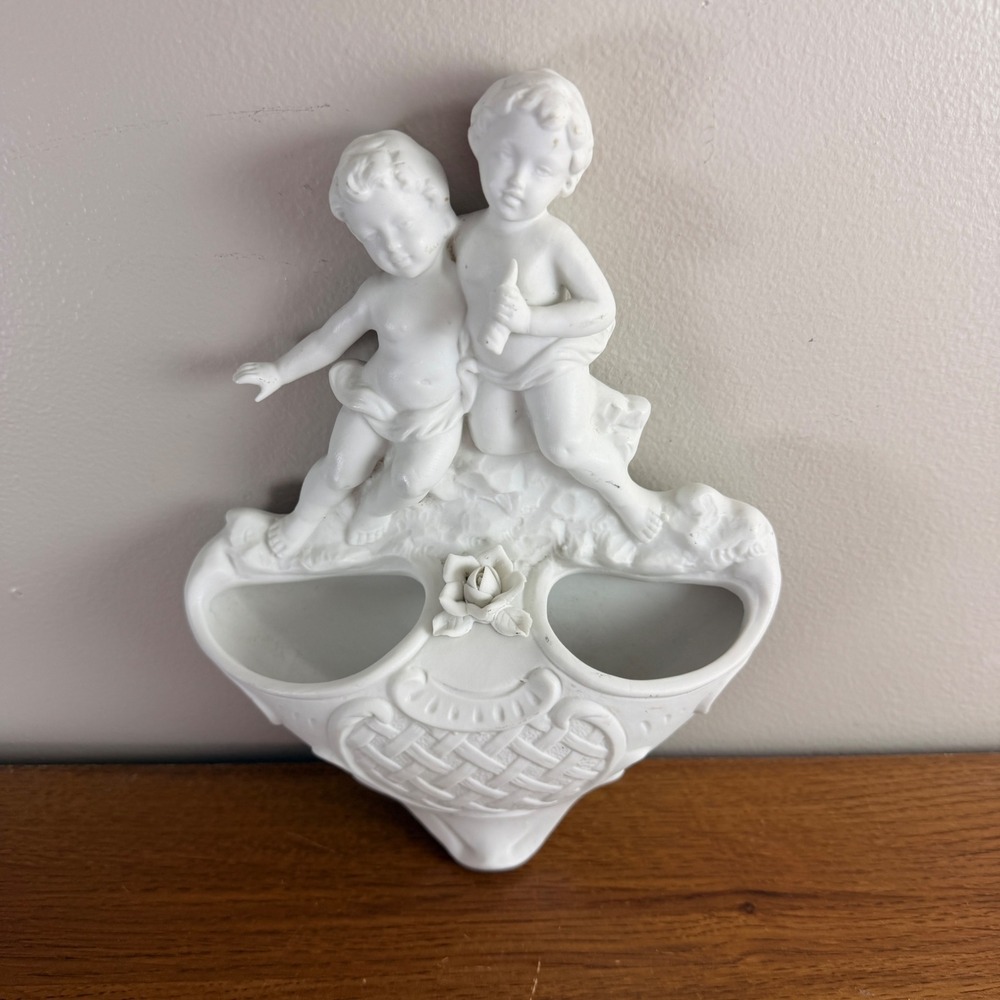 Vintage Inarco Japan Cherub Wall Pocket Planter White Bisque Double Vase E2386